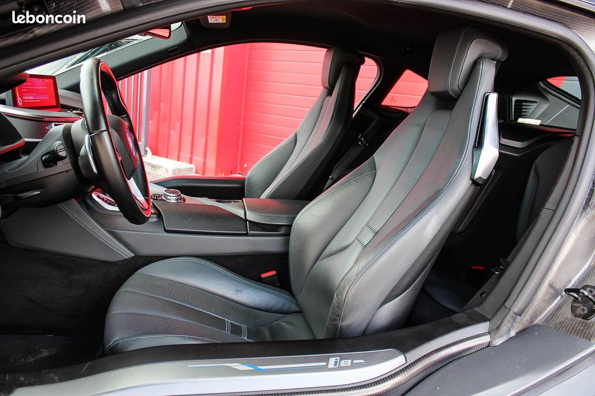 Bmw i8 pure impulse bva (image 11)