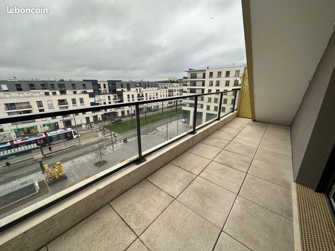 Appartement 1 pièce 28 m² · à Châtenay-Malabry · 28 m² · 769 €/mois