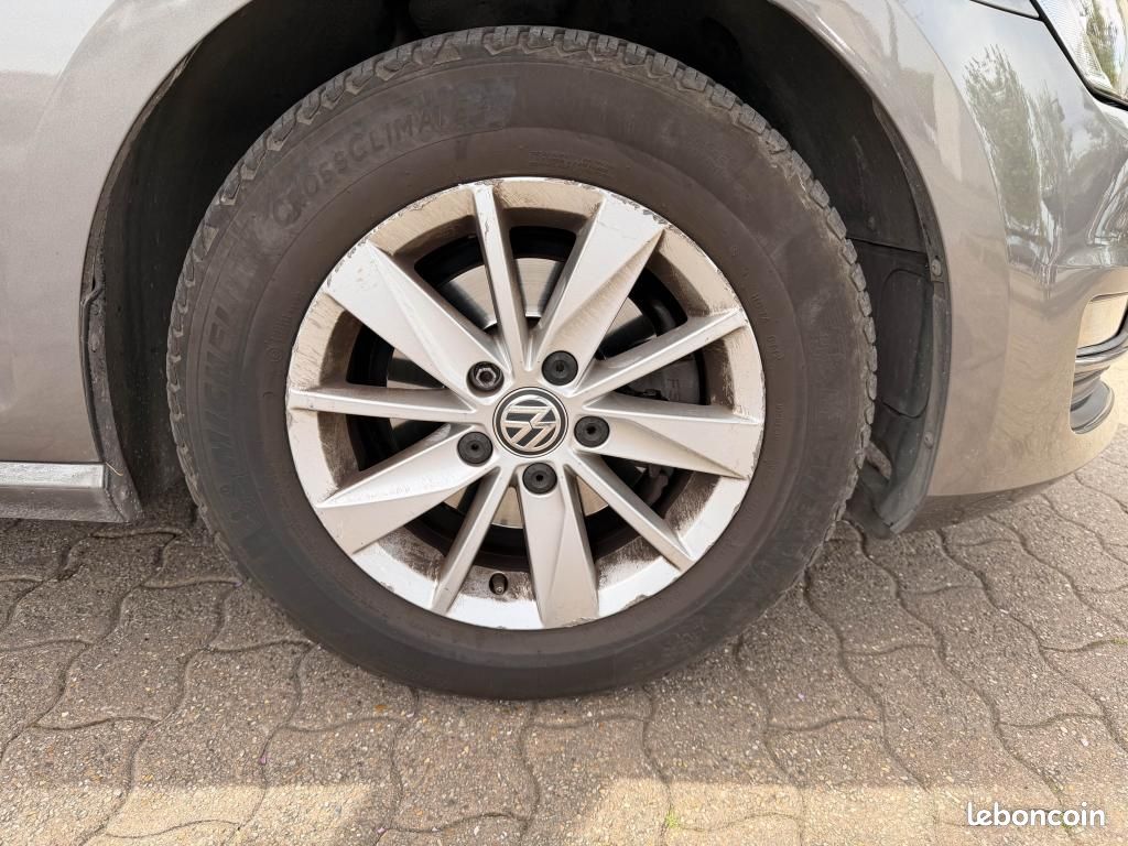 VOLKSWAGEN GOLF 1.6 16V TDI CR FAP BlueMotion - 105 - BV DSG 7 VII BERLINE Confortline PHASE 1 (image 12)