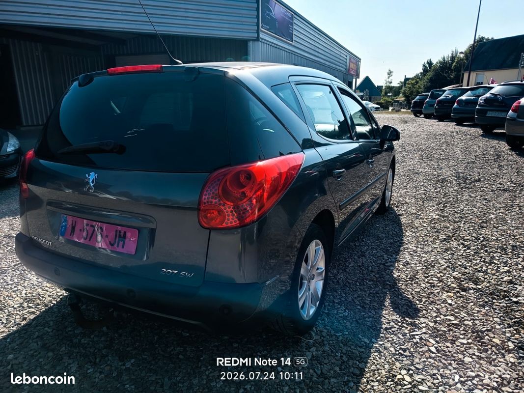 Peugeot 207 sw 1.6 Hdi-90 Garantie 6 mois (image 3)