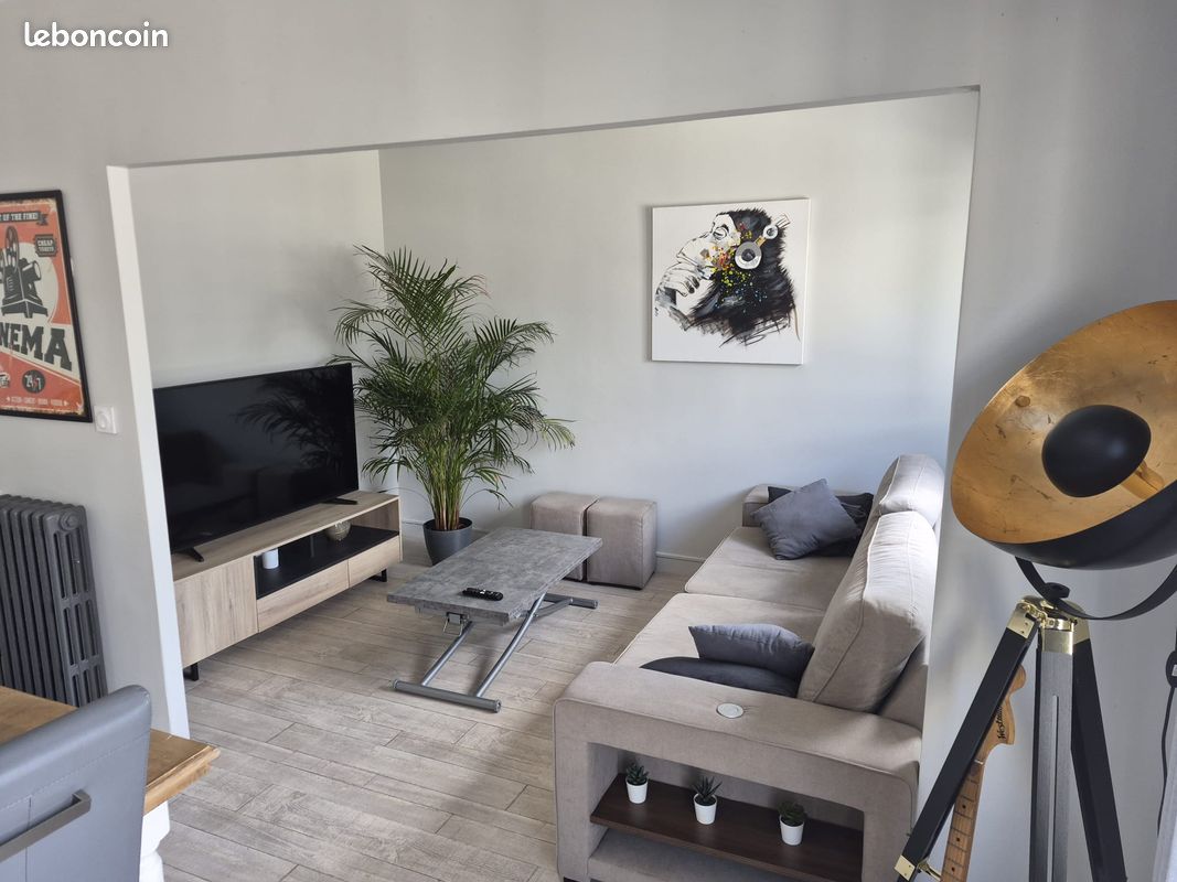 Appartement 5 pièces 65 m² · à Fougères · 65 m² · 650 €/mois