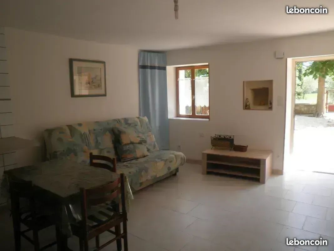 Appartement 2 pièces 63 m² · à Saint-Paul-Trois-Châteaux · 63 m² · 620 €/mois