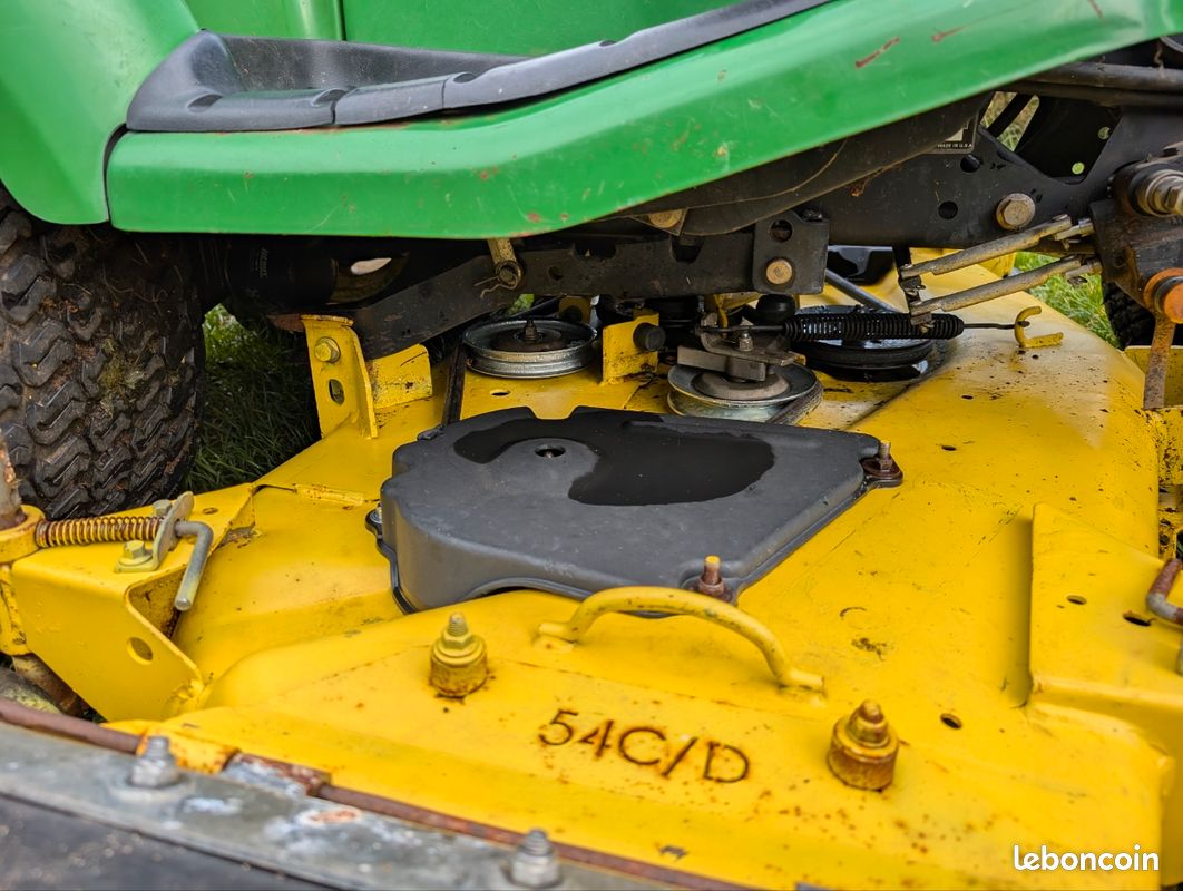 Tracteur tondeuse john Deere x740 (image 6)