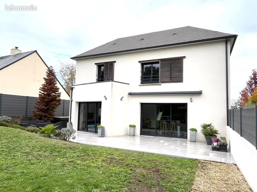 Maison a louer coueron - 6 pièce(s) - 141 m2 - Surfyn