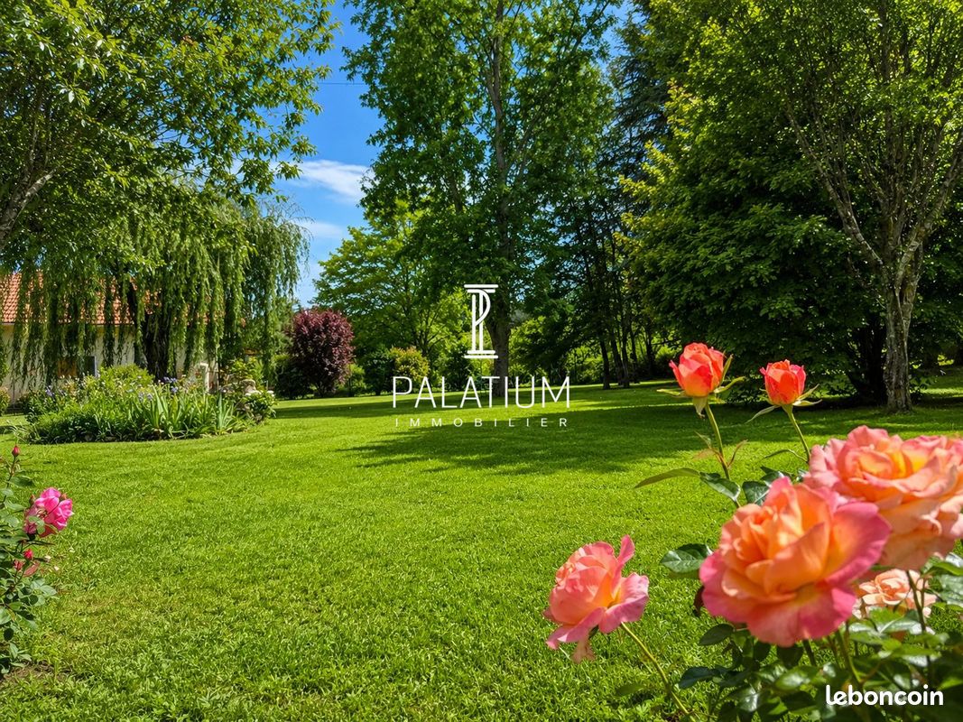 Maison 6 pièces 162 m² · à La Freissinouse · 162 m² · 349 000 €