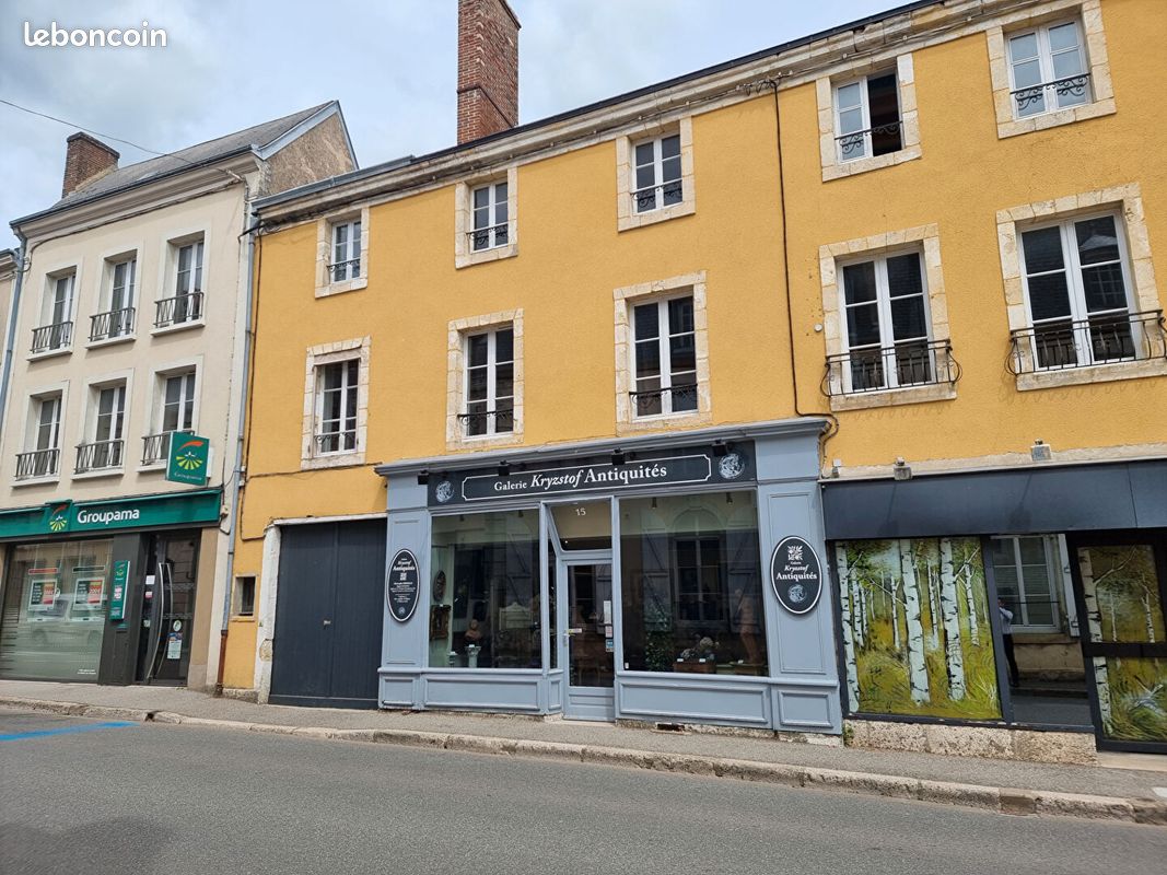 Local commercial 8 pièces 103 m² · à Bellême · 103 m² · 265 000 €