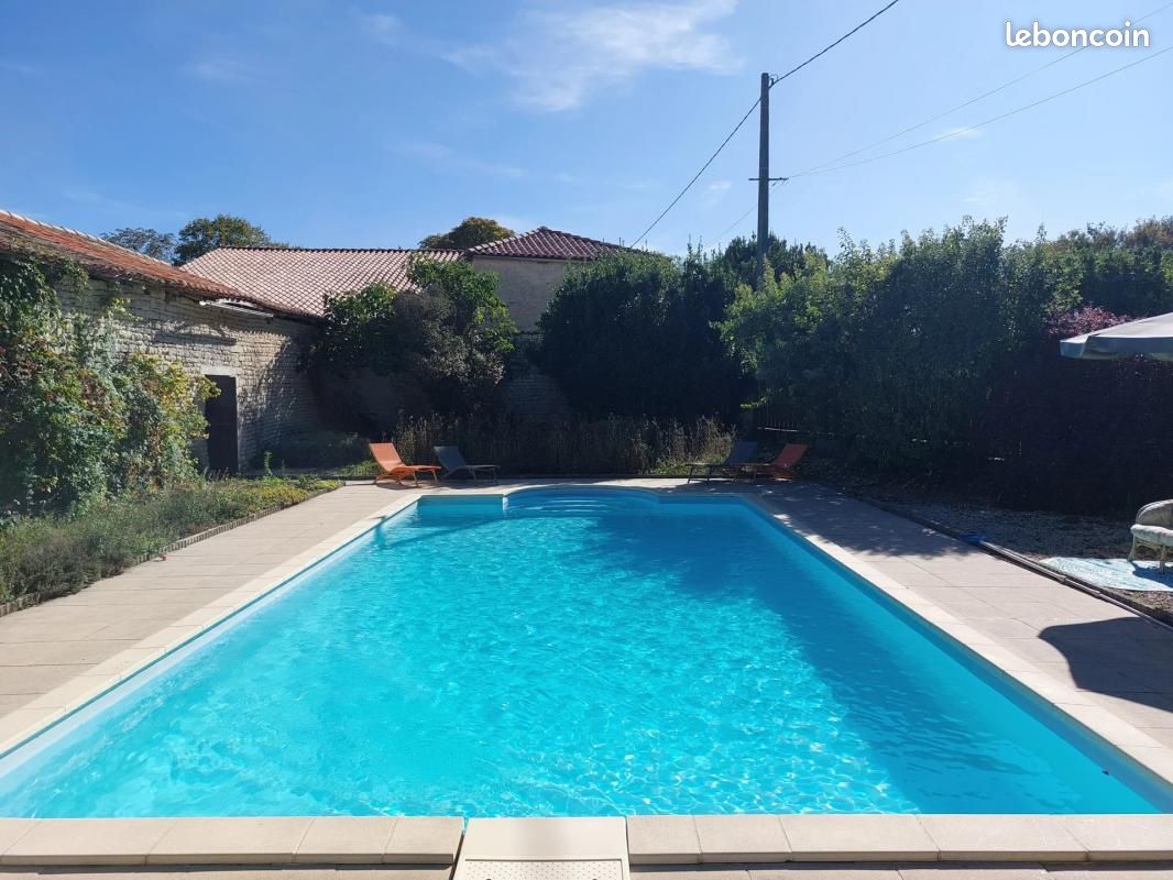 Maison 206 m² Villefagnan - Villefagnan 16240 (image principale 1)