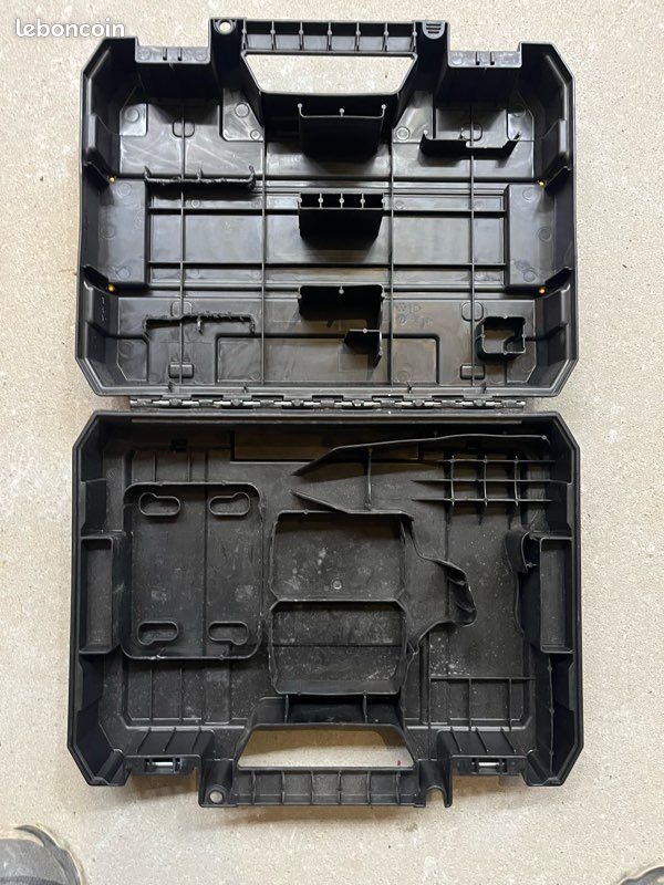 Boite dewalt (image 1)