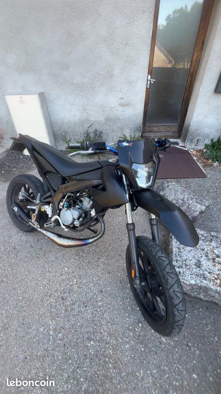 50cc (image 1)