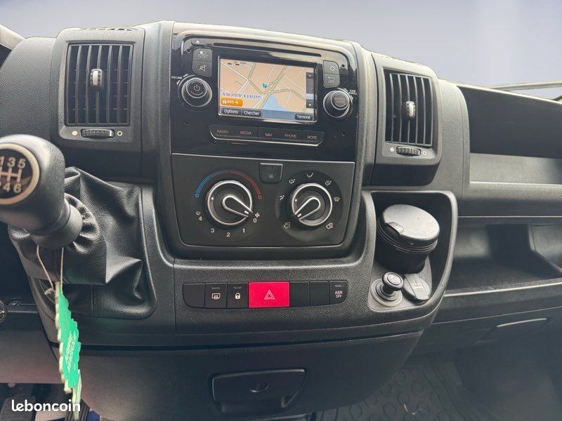⭐ Dépanneuse Peugeot Boxer 3.0 HDi 180 Porte-Voiture Plateau Pneumatique (image 5)