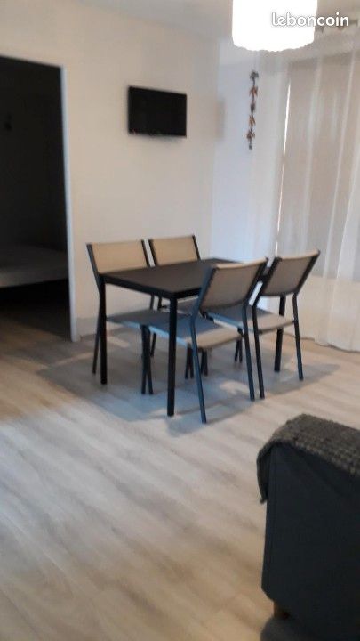 Appartement 4 pièces 64 m² · à Arles · 64 m² · 120 000 €