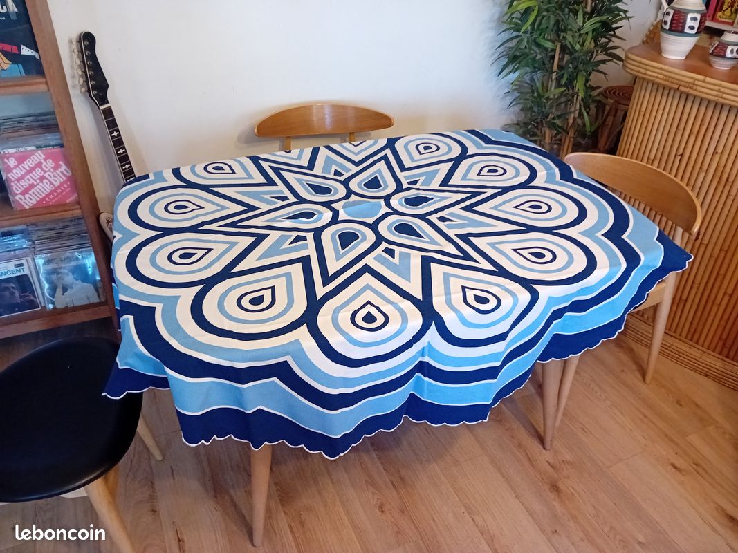 Nappe groovy 1970s vintage motifs géométriques (image 3)