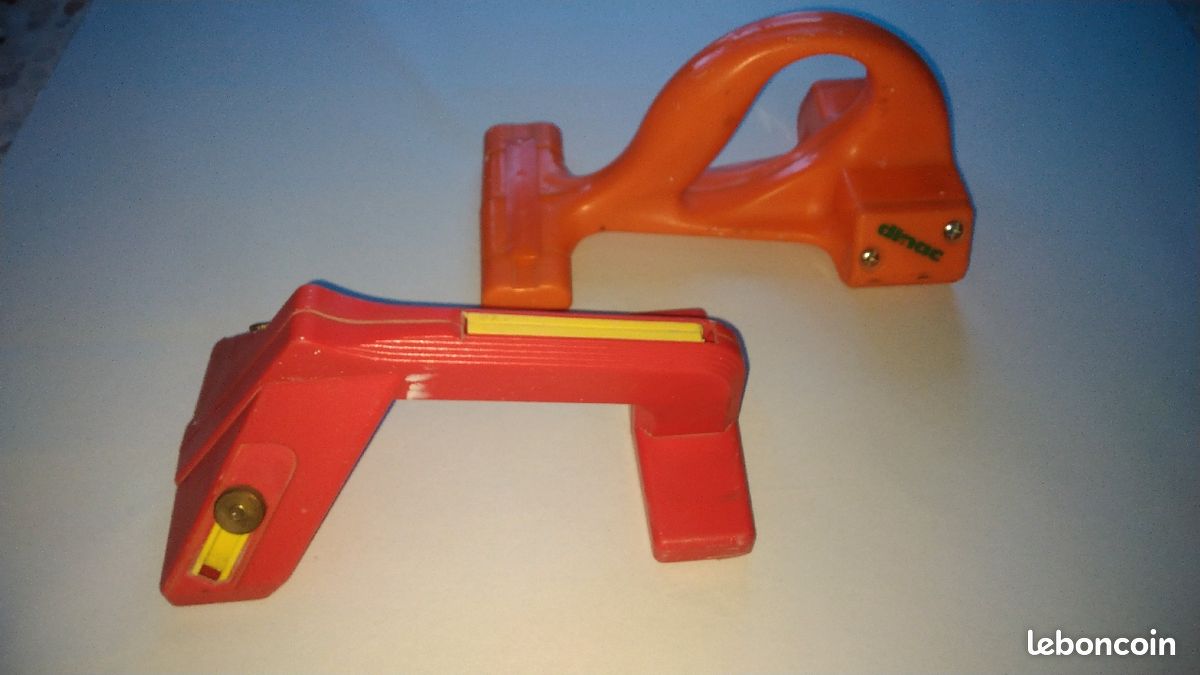 2 araseurs sol souple (image 2)