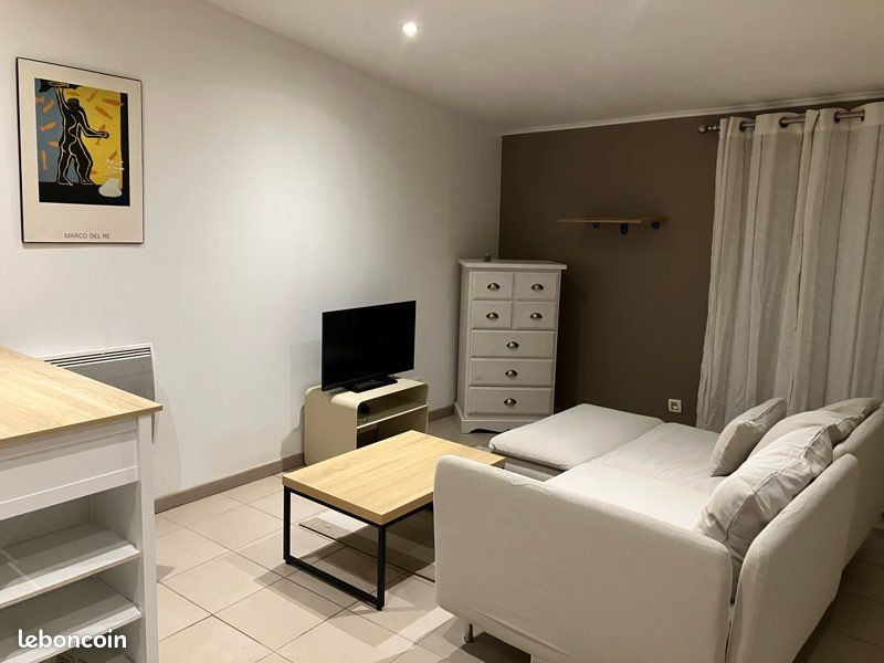 Appartement 1 pièce 30 m² · à Auriol · 30 m² · 700 €/mois