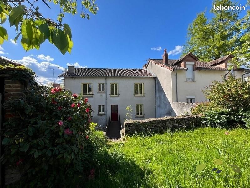 Appartement 4 pièces 71 m² · à Saint-Léonard-de-Noblat · 71 m² · 800 €