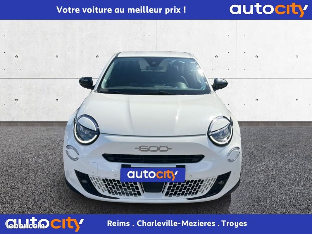 FIAT FIAT 600 1.2 Hybrid - 145 BV DCT Icône (image 2)