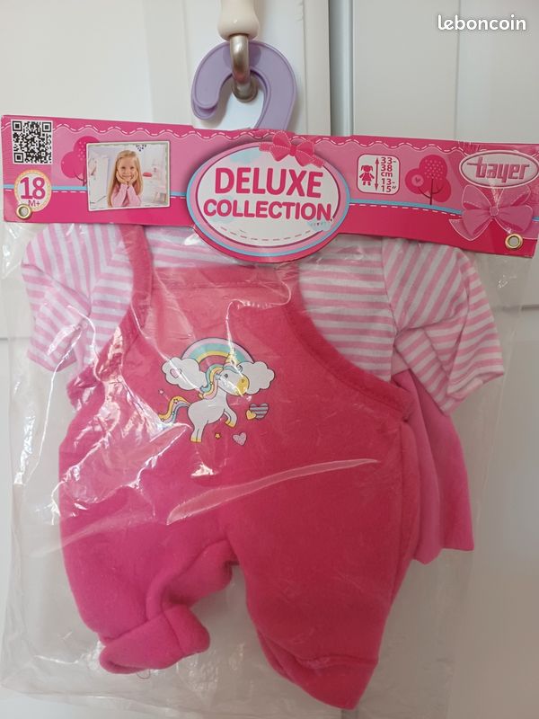 Vêtements de poupée 45 cm - France