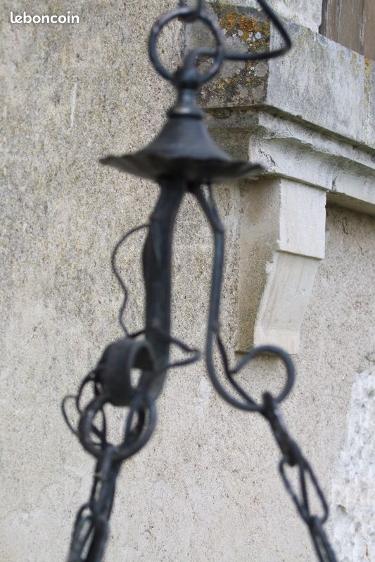 Lustre type château viticole et ses appliques (image 5)