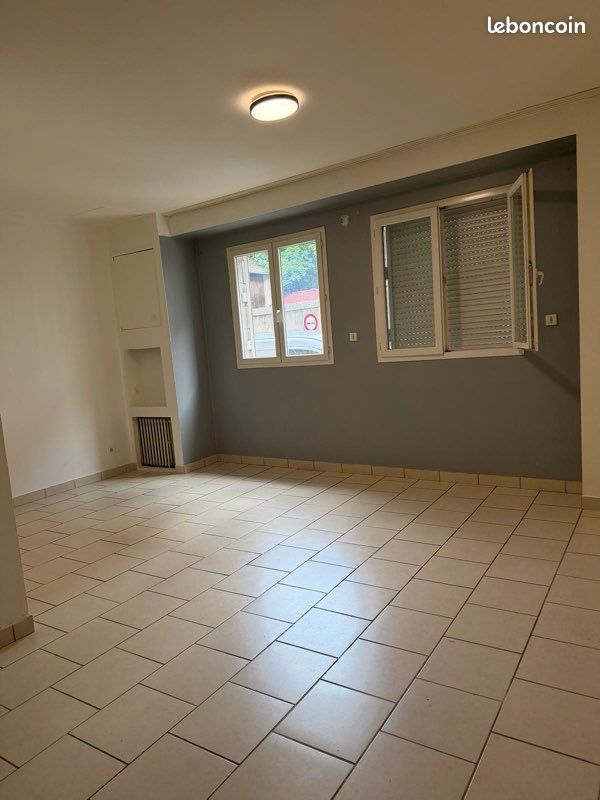 Appartement 2 pièces 55 m² · à Saint-Chamond · 55 m² · 550 €/mois