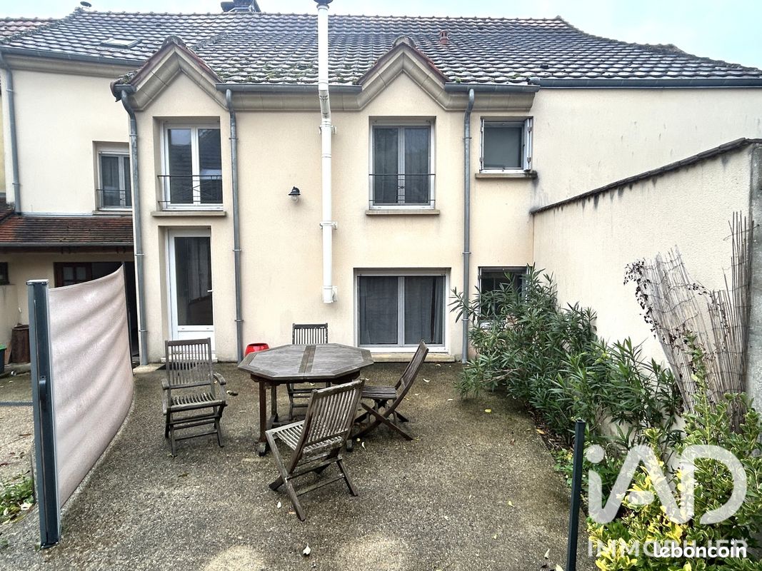 Maison 5 pièces 145 m² · à Dampmart · 145 m² · 1 950 €/mois