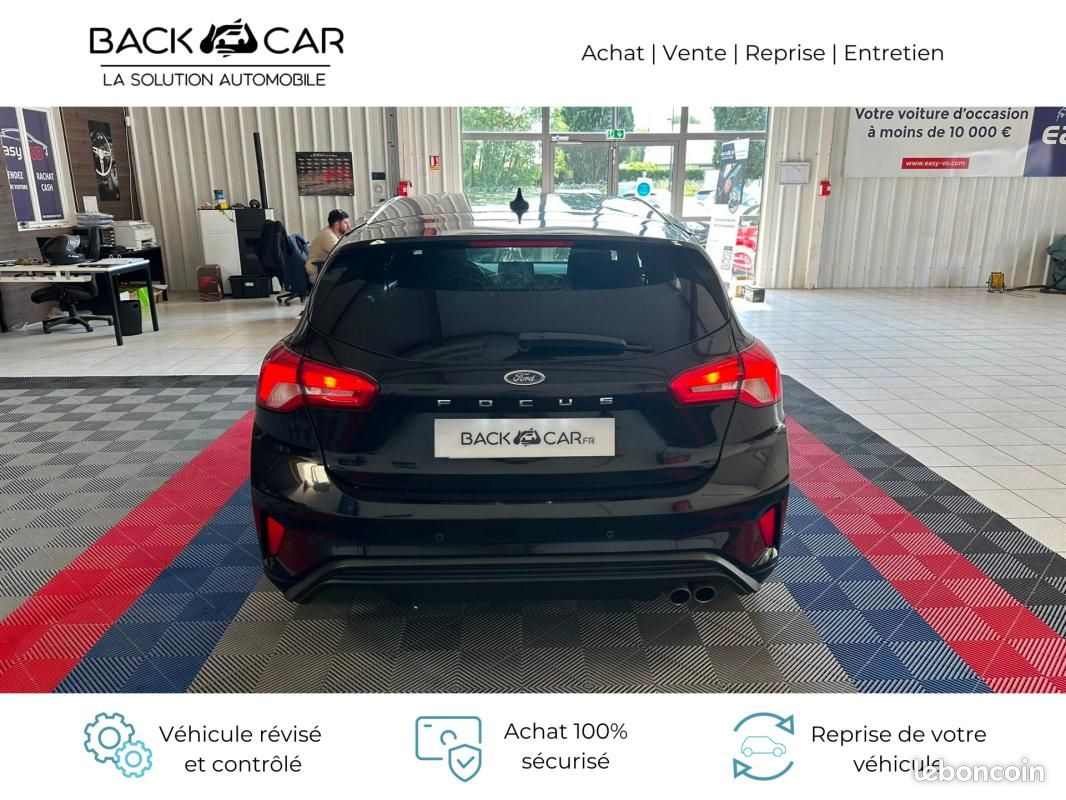 Ford Focus 1.0 EcoBoost 125 S&S ST Line (image 8)