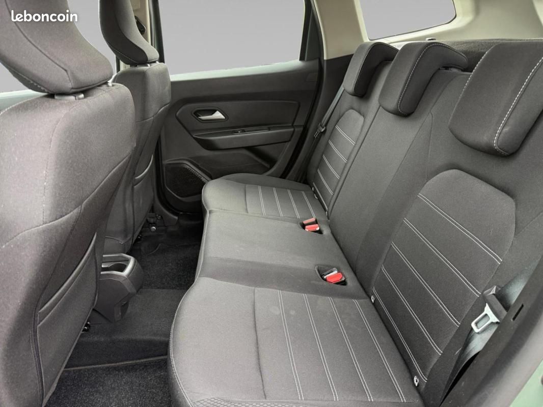 Dacia Duster ECO-G 100 4x2 Expression (image 12)