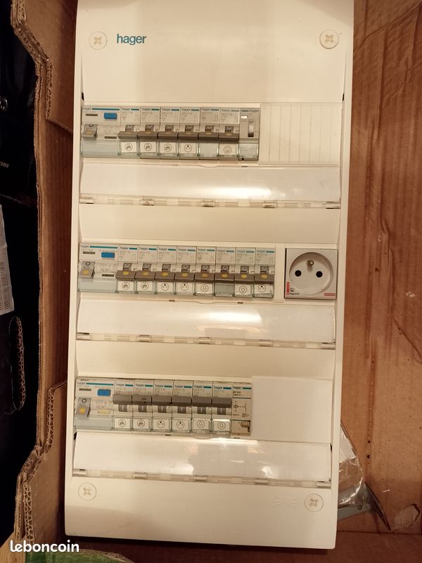 Tableau électrique (image 1)