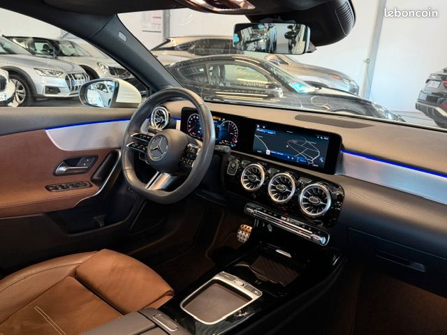 Mercedes classe a iv (2) 250 e amg line 8g-dct (image 9)