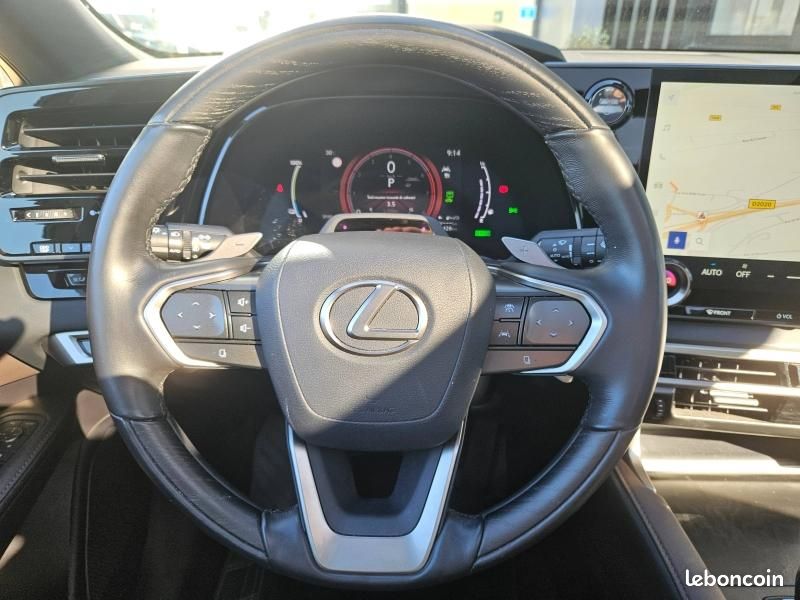 Lexus RX 450h+ Executive 4WD (image 10)