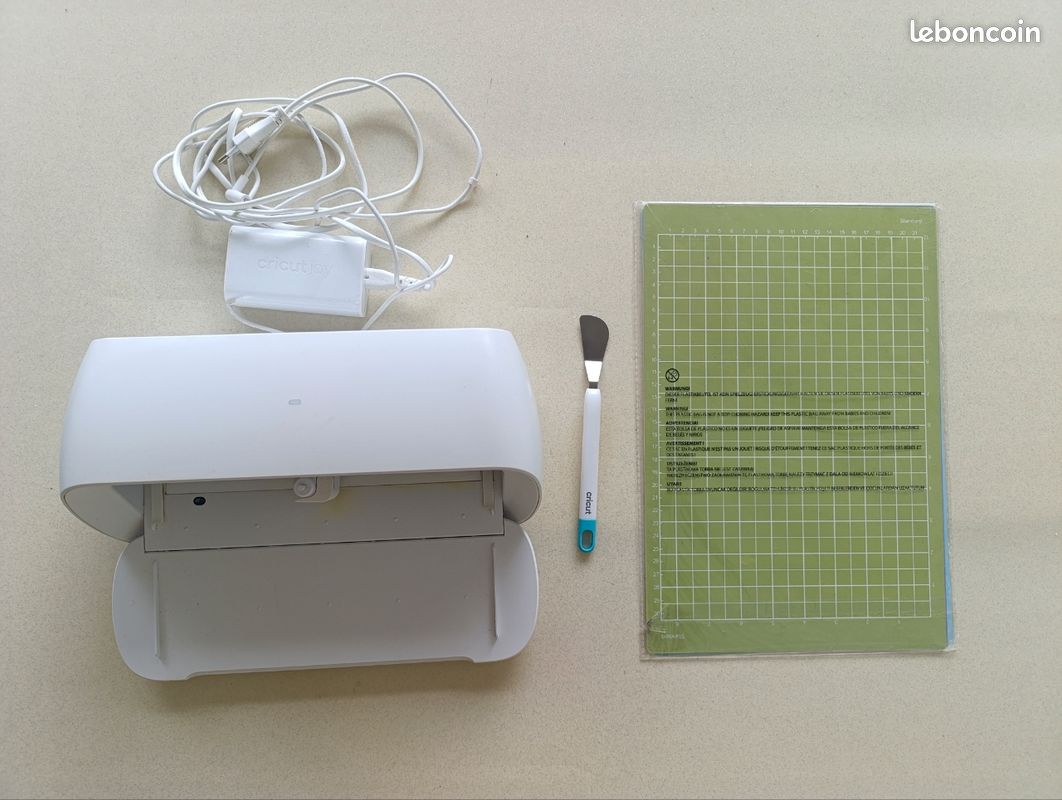 Cricut Joy Xtra (image 1)