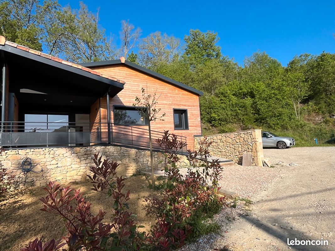 Maison 3 pièces 86 m² · à Dun · 86 m² · 890 €