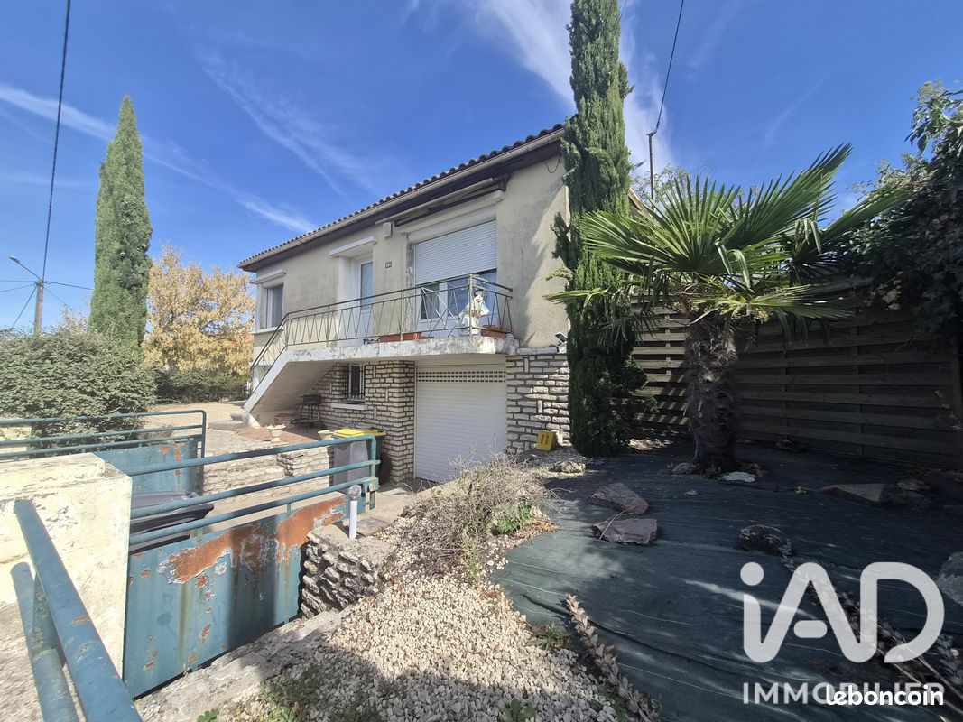 Maison 4 pièces 109 m² · à Saint-Varent · 109 m² · 124 000 €