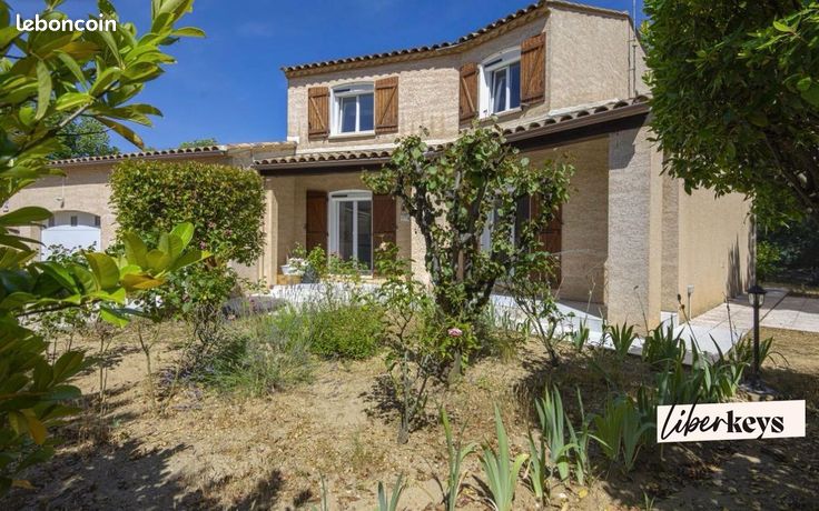 Maison 6 pièces 198 m²