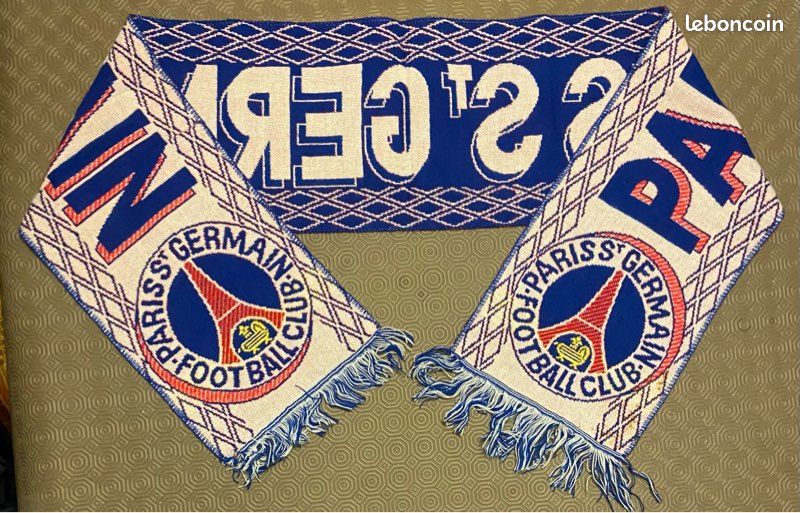 Écharpe PSG Paris Saint Germain officiel – Souvenir Paris