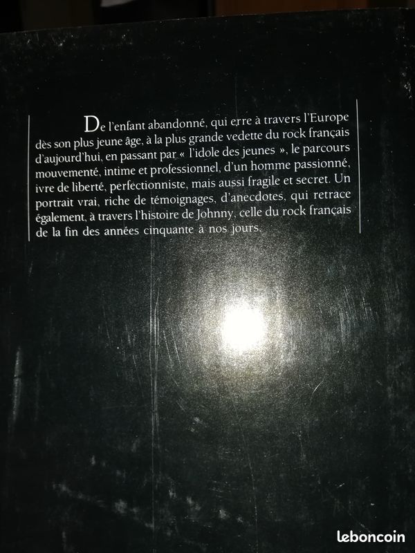 Livre La dernière des légendes Johnny Hallyday (image 1)