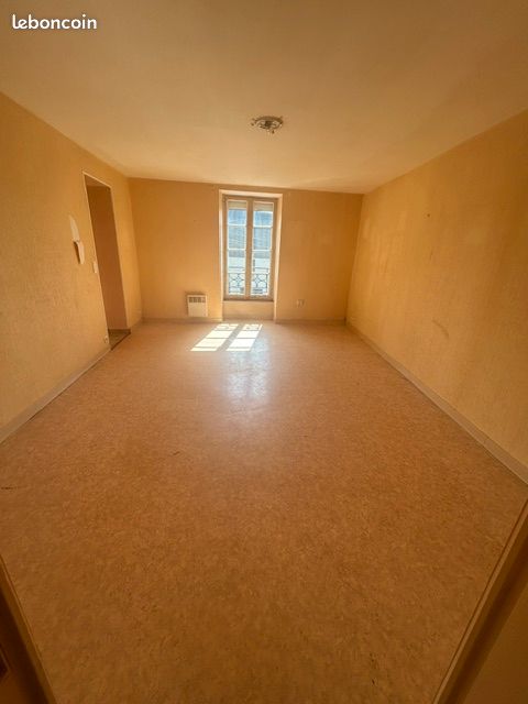 Appartement 4 pièces 62 m² · à Laval · 62 m² · 125 000 €