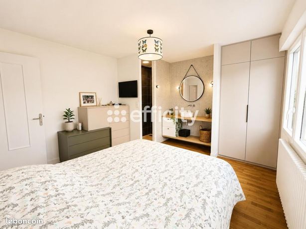 Maison 5 pièces 160 m² — 9