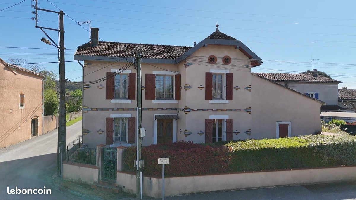 Maison 5 pièces 124 m² · à Guitalens-l'Albarède · 124 m² · 159 000 €