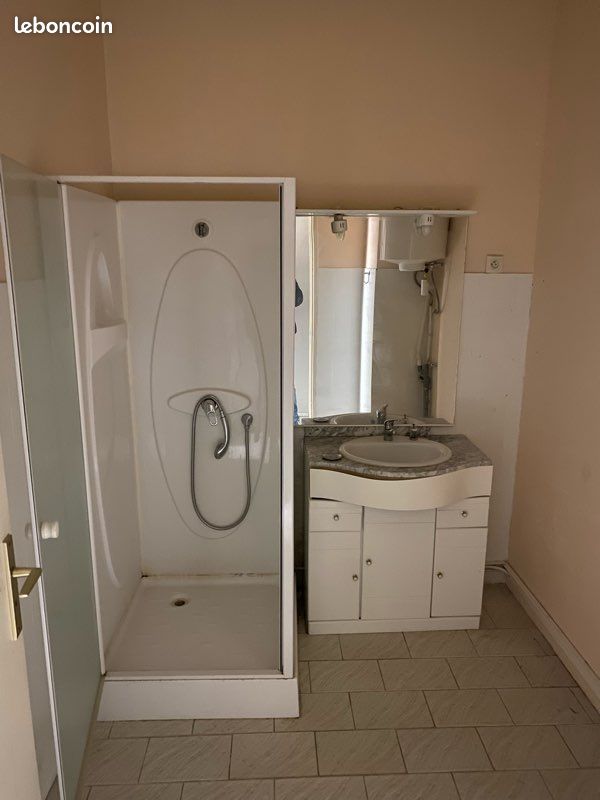 Appartement 3 pièces 45 m² · à Castelnaudary · 45 m² · 395 €