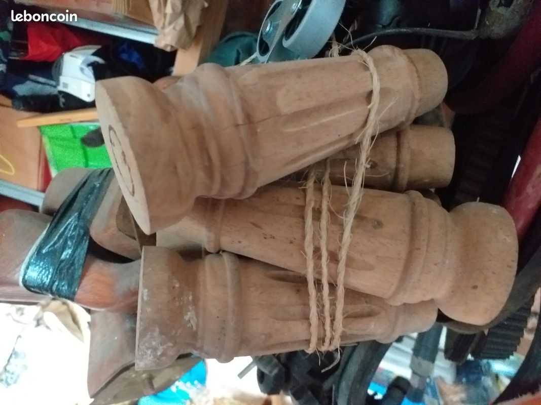 5 pieds bois à teinter. Tournés, cannelés.. Haut: 15cm (image 1)