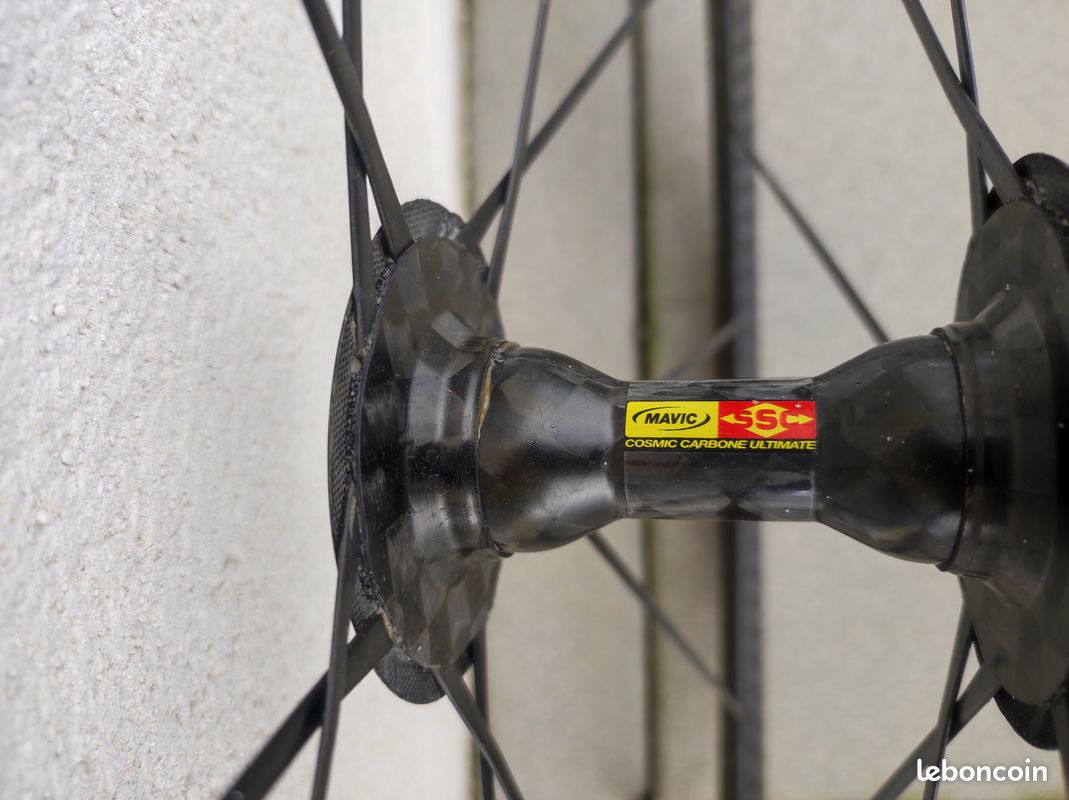 Moyeu roue arrière vélo course MAVIC COSMIC CARBONE SL