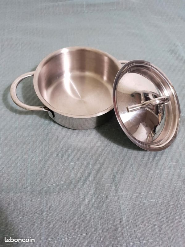 3 mini marmites et 4 coupelles inox (image 5)