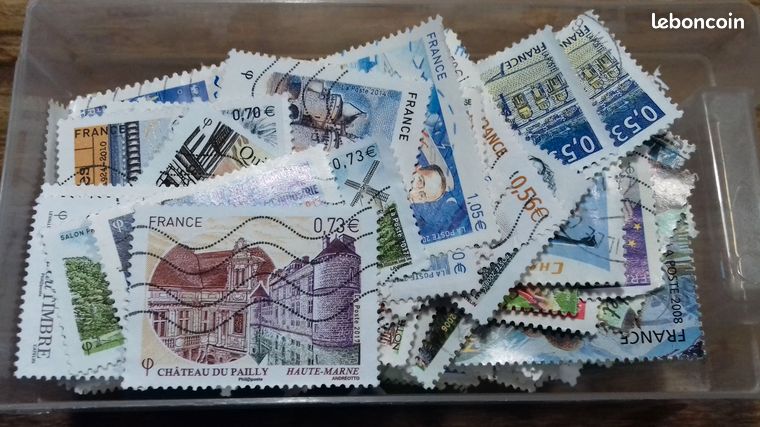 FRANCE LOT DE 300 Timbres Grands Formats. EUR 10,00 - FR
