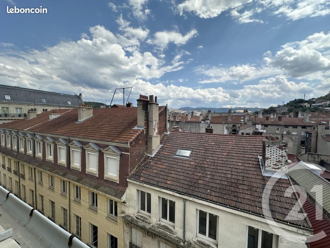 Appartement 3 pièces 73 m² · à Saint-Étienne · 73 m² · 125 000 €