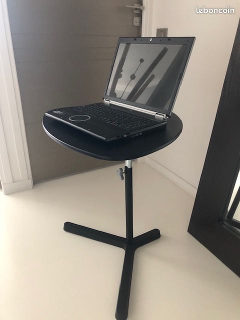 Bureau (image 2)