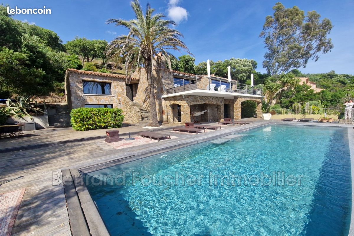 Maison 170 m² · à Cavalaire-sur-Mer · 170 m² · 1 995 000 €