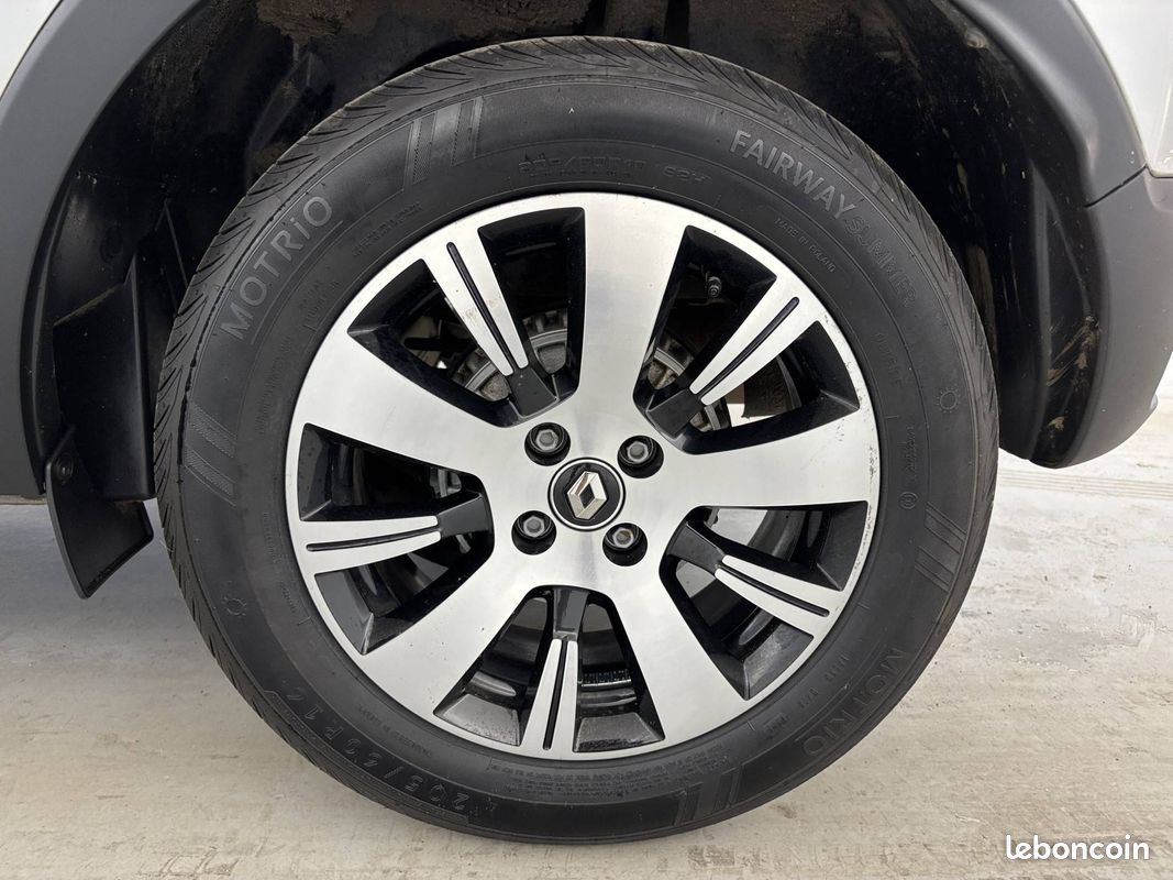 RENAULT Captur TCe 90 - 19 Business (image 20)