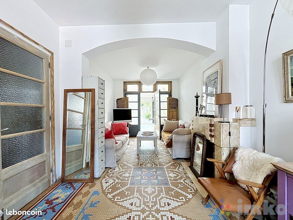 Maison 6 pièces 136 m² · à Lille · 136 m² · 334 000 €