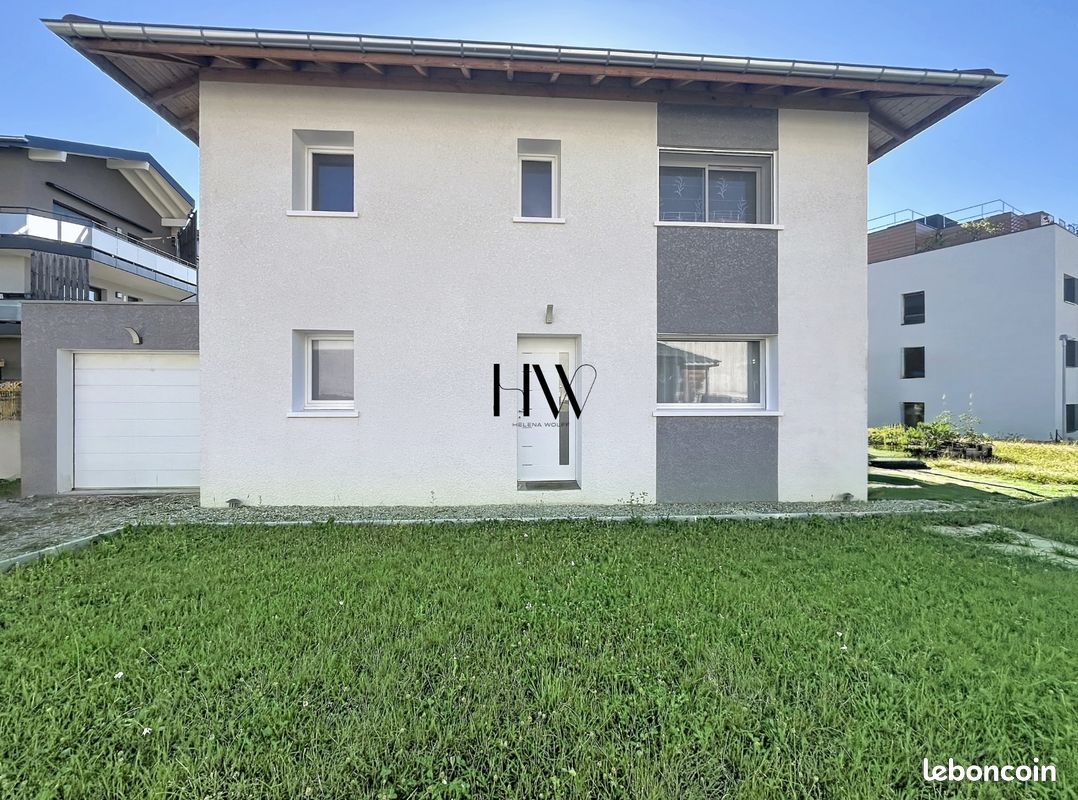 Maison 5 pièces 126 m² · à Allonzier-la-Caille · 126 m² · 670 000 €