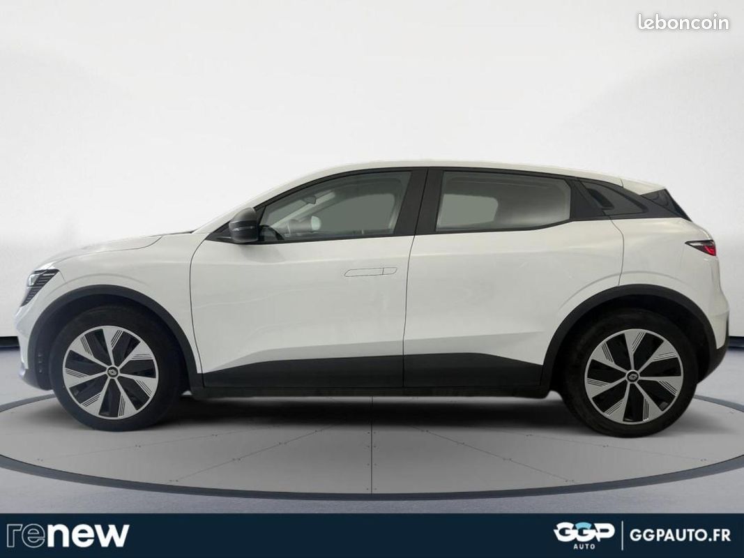 Renault Megane E-Tech Electric EV60 130ch Evolution ER super charge -C (image 2)